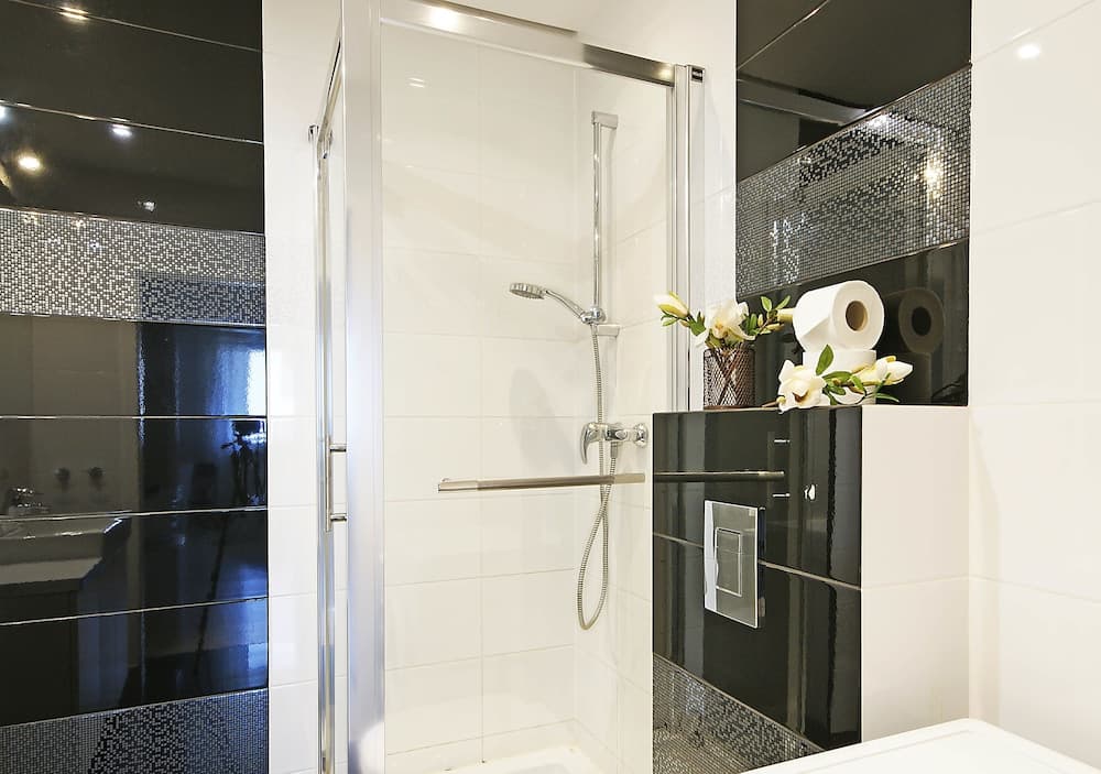 IRS ROYAL APARTMENTS - IRS Albatros