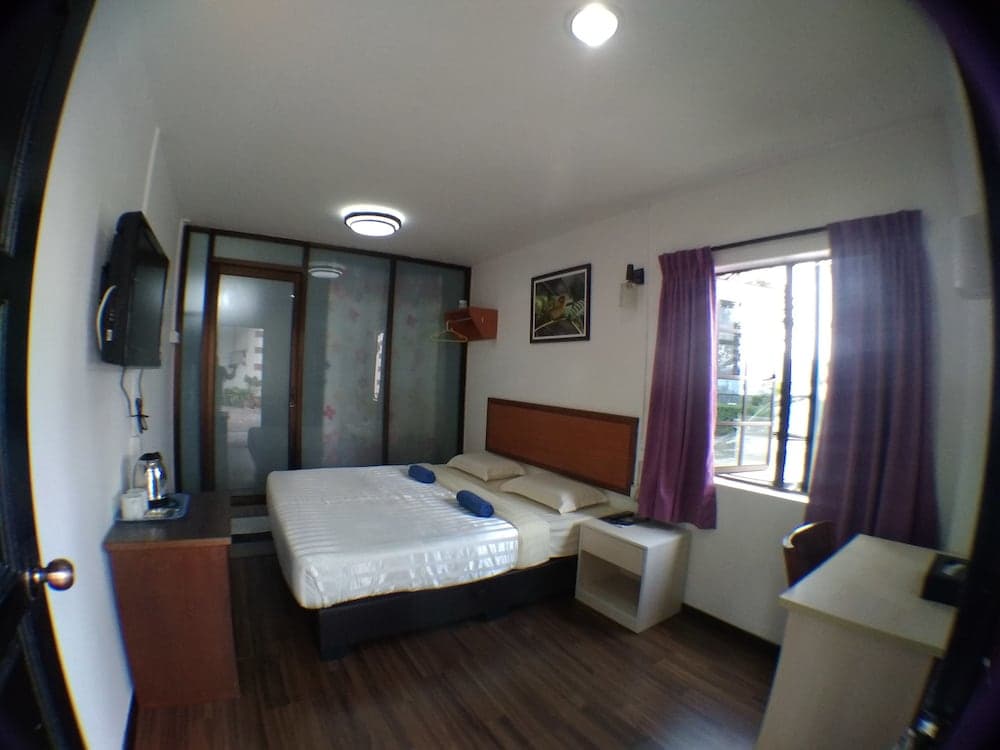 Sunlight Suite Sdn Bhd