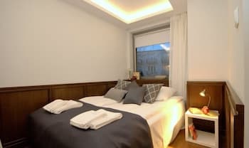 IRS ROYAL APARTMENTS - IRS Old Town