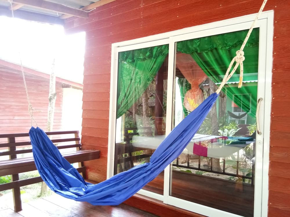 Lanta Maikeaw Bungalow