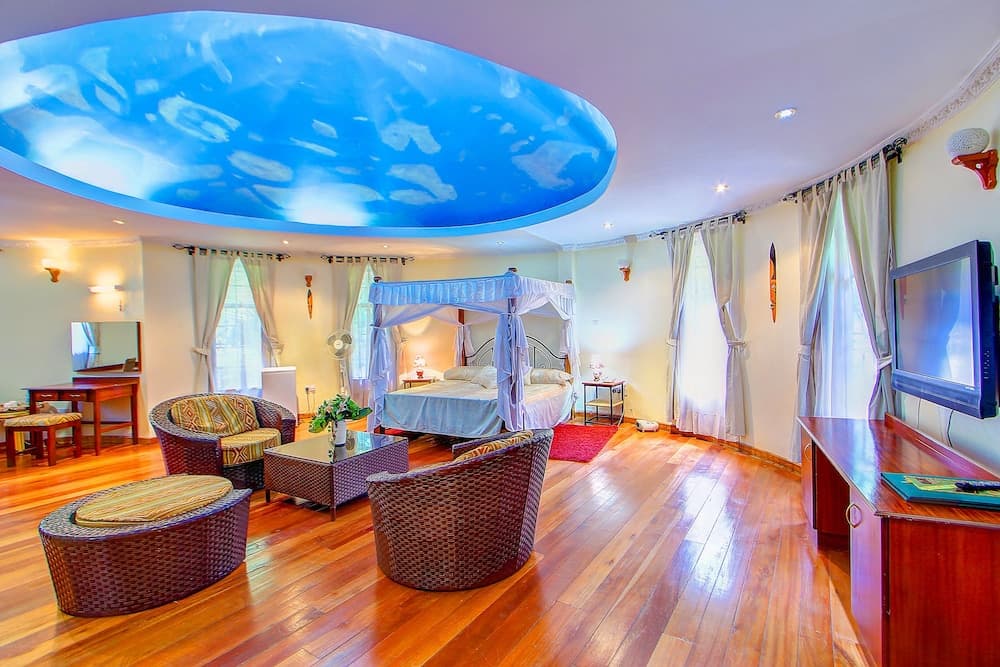 Poa Place Resort & Hotel - Where Nature Meets Comfort