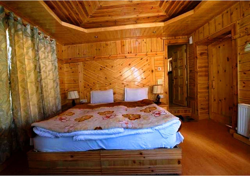 TIH Nezer View Guest House