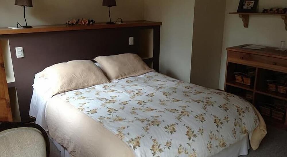 Hotel Lodge Landhaus Pucon