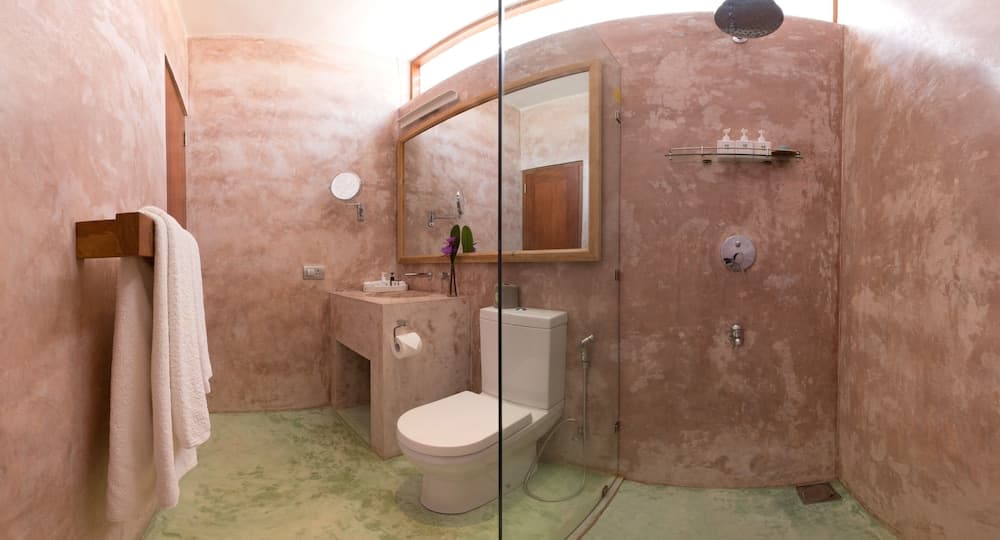 Sri Sharavi Beach Villas & Spa