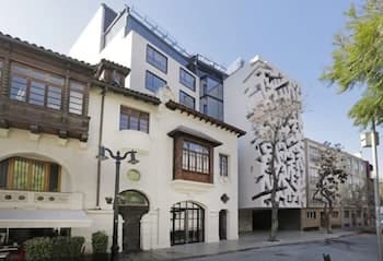 Lastarria District