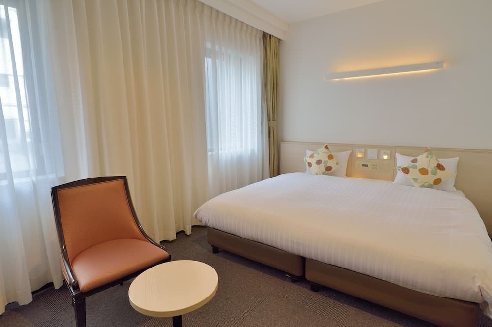 Natural Hot Spring Midosuji Hotel