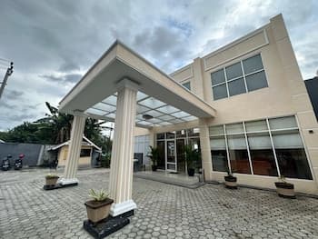 Amazing Beach Resort - Palu