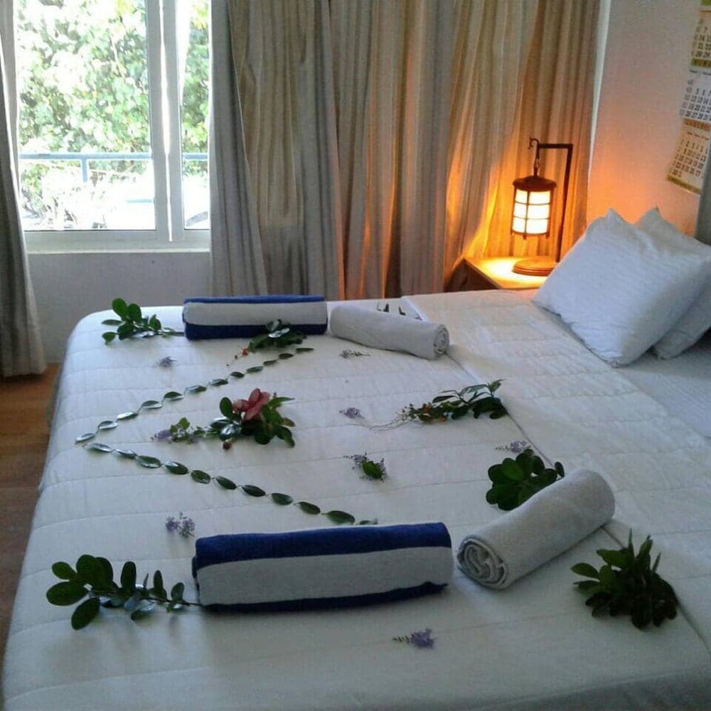 Batuta Maldives Surf View Guesthouse