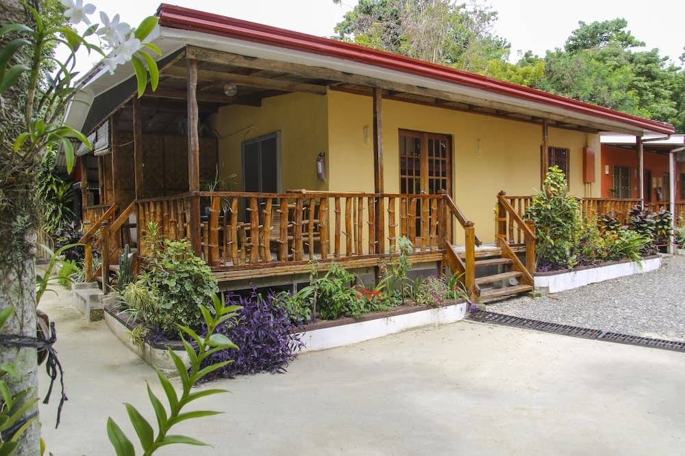 Isla Hayahay Beach Resort and Restaurant