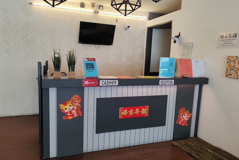 Hotel 18, Ipoh Aeon Mall