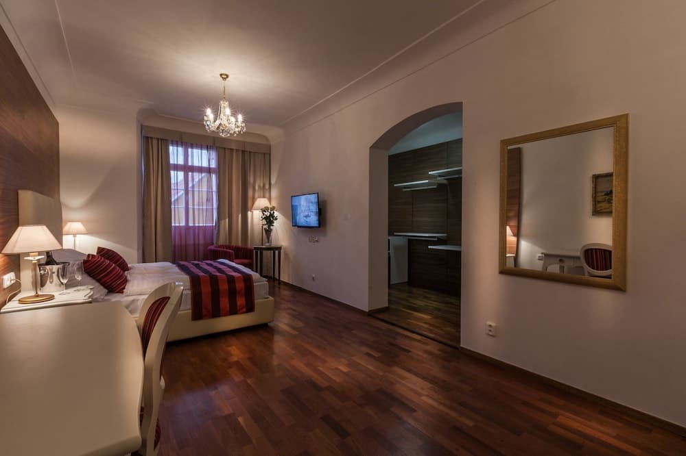 Little King Hotel U Malvaze