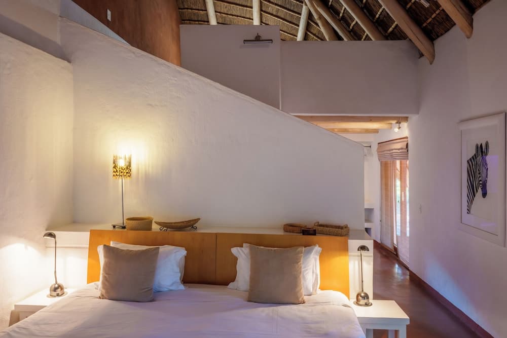 Zebras Crossing Lodge