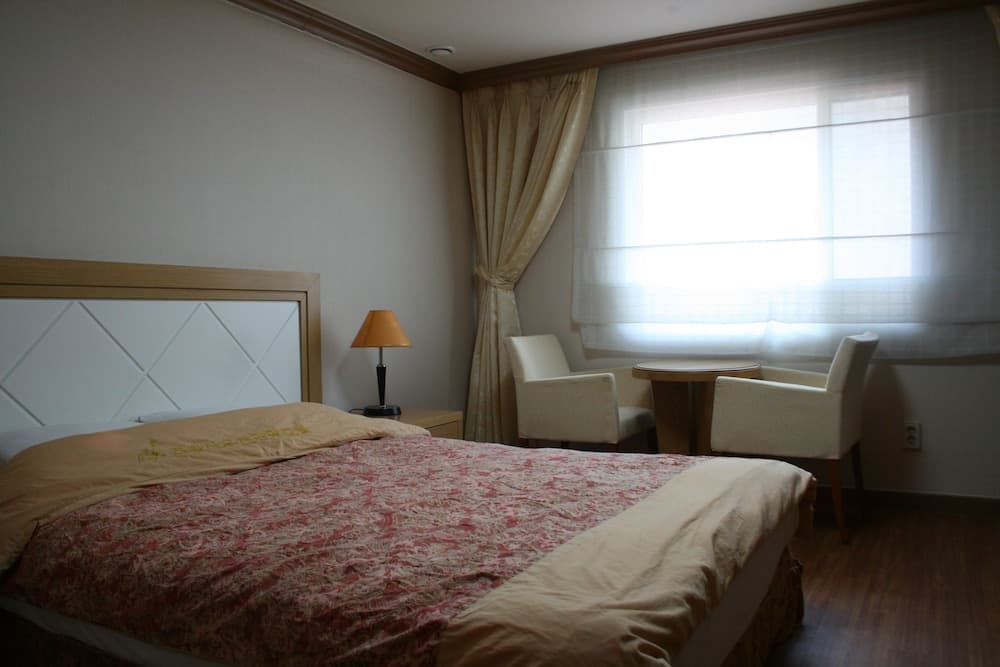 Juwangsan Spa Tourist Hotel