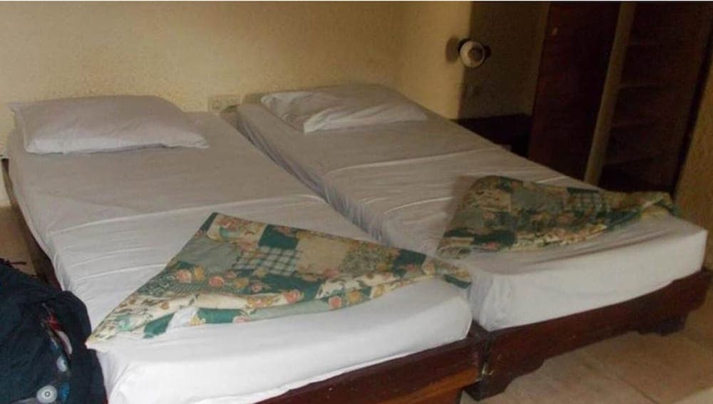 African Village Hotel