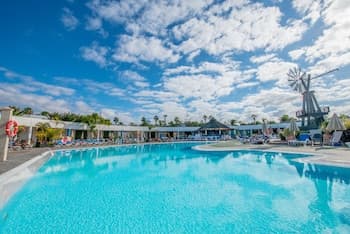 Relaxia Lanzasur Club