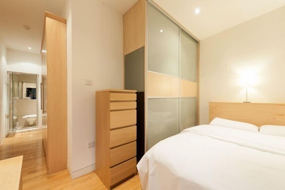 Grafton Street Apartments