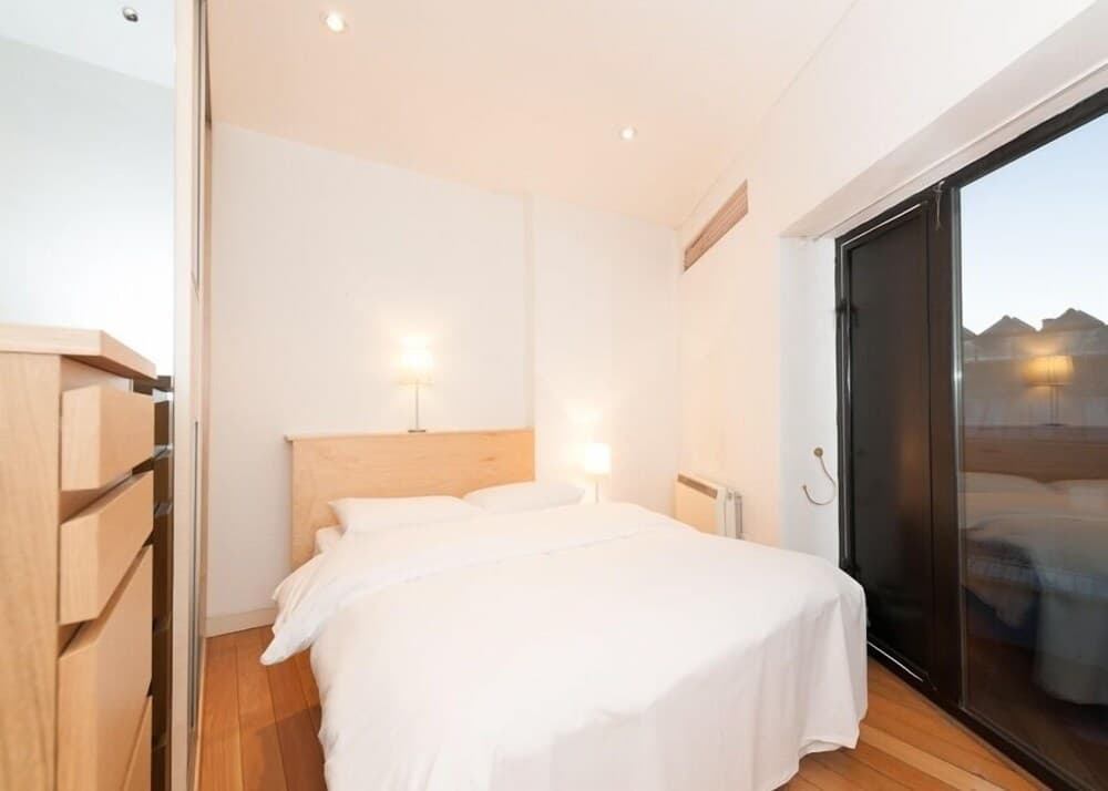 Grafton Street Apartments