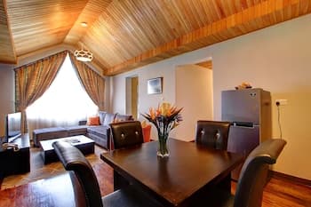 Nelson's Court Serviced Apartments