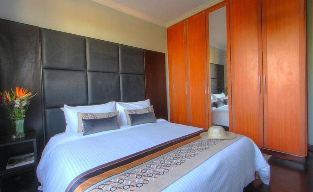 Nelson's Court Serviced Apartments