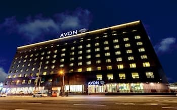 Avon Hotel