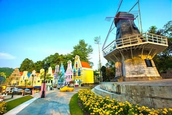 Brookside Valley Resort