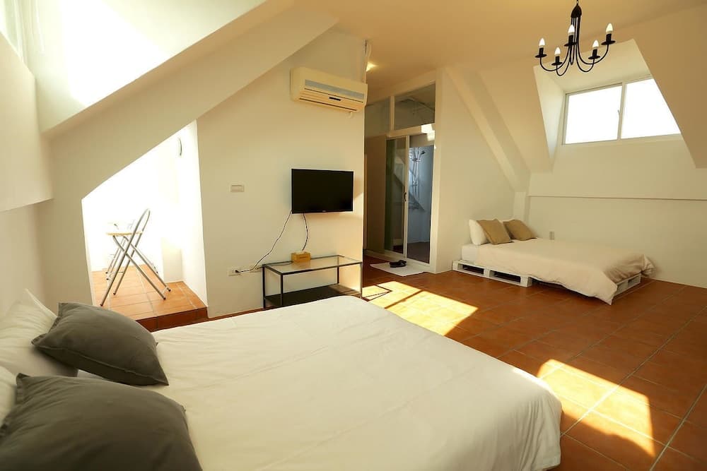 Travel Plus Friend B&B