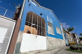 Trem Azul Hostel