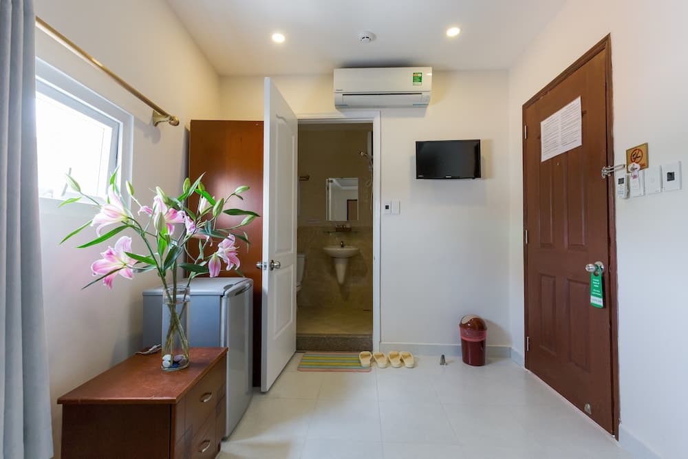 OYO 1144 Giang Son 3 Hotel