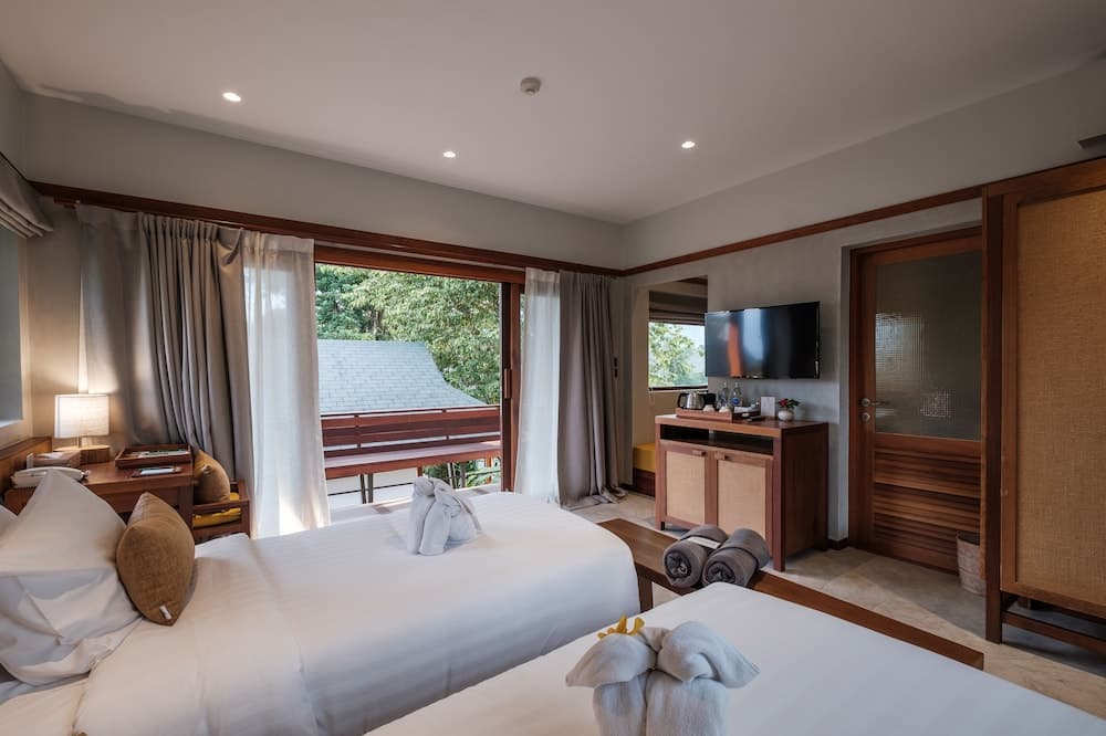 Banana Fan Sea Resort