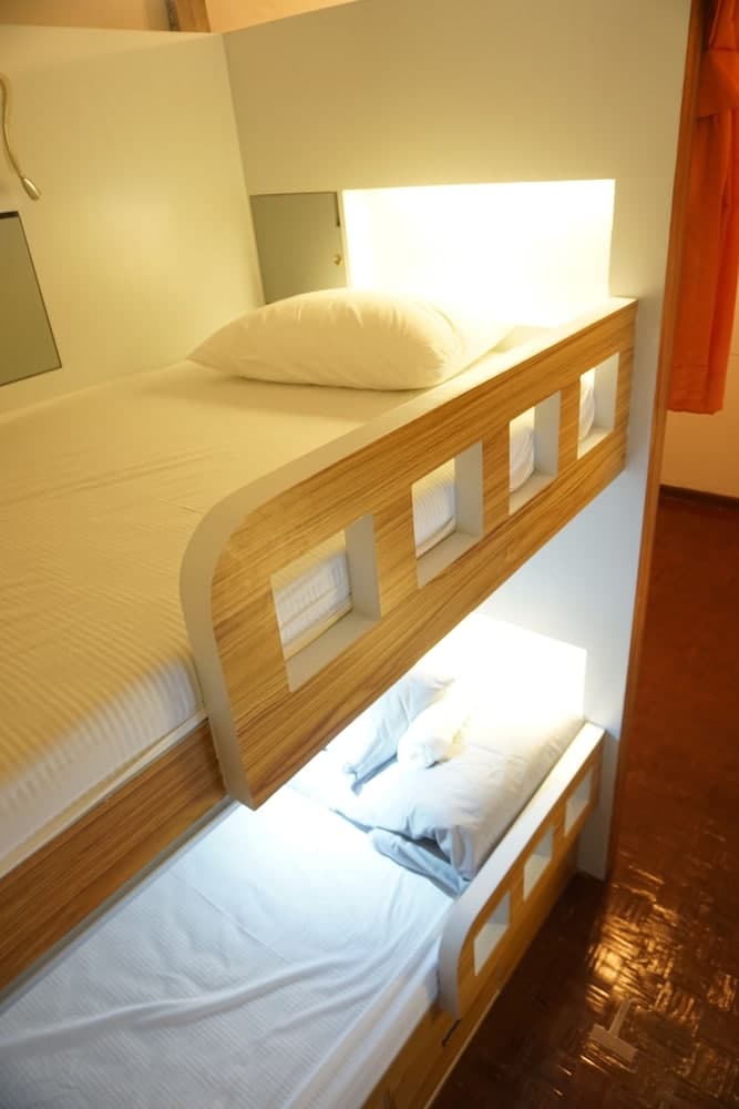 The Hive Hatyai Hostel