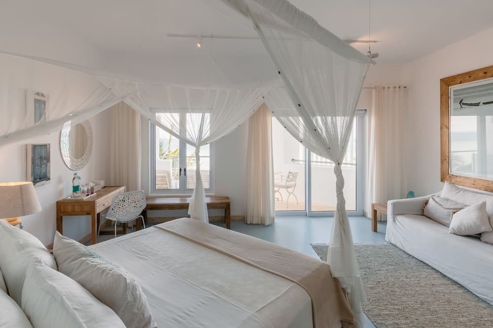 Santorini Mozambique