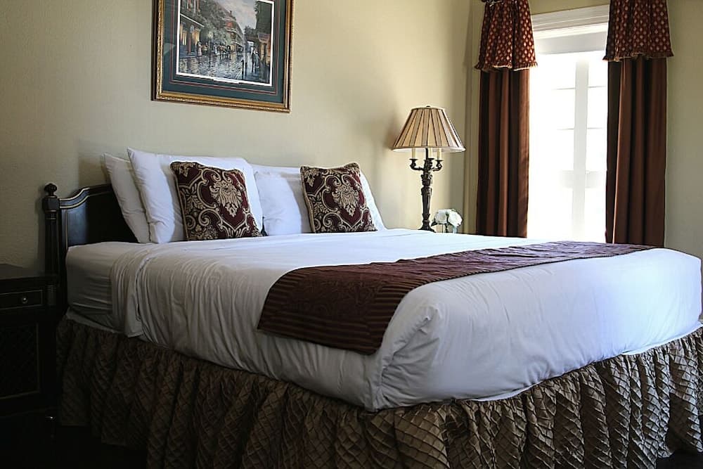 New World Inn, Downtown Pensacola