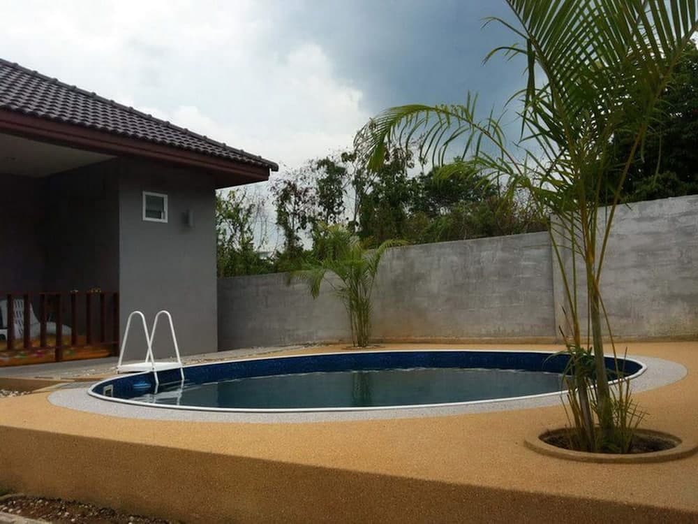 Lanta Dream Garden Pool Villa