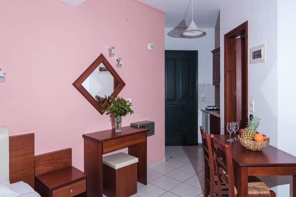 Ariadni Palace Apartments