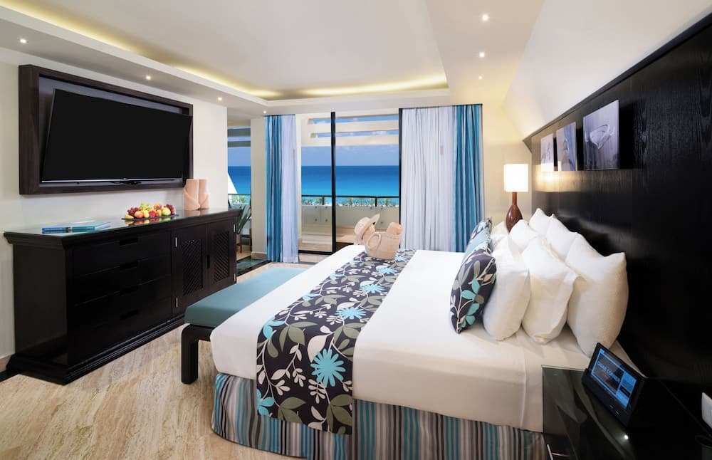 The Pyramid Cancun By Oasis - All Inclusive