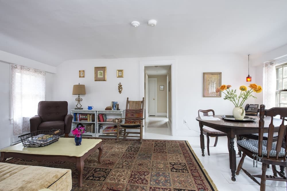 The Egremont Village Inn