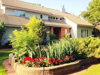 McDougall Lane Bed & Breakfast