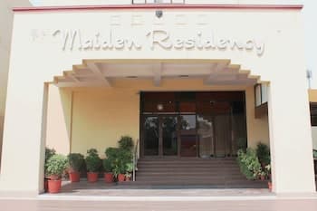 Hotel Maiden Residency