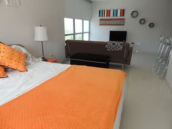 ZleepAway - Ashford Imperial