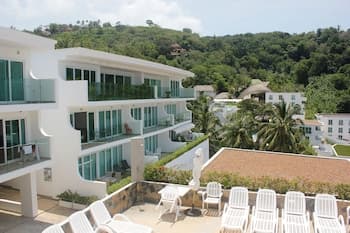 Kata Ocean View Residences