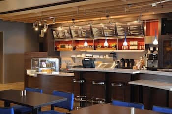 Courtyard by Marriott Youngstown Canfield