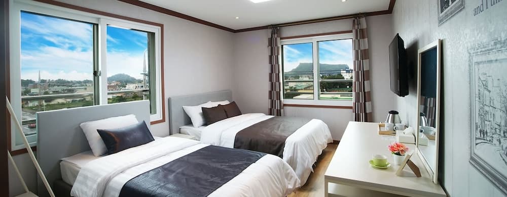 Seongsan Aqua Beach Hotel