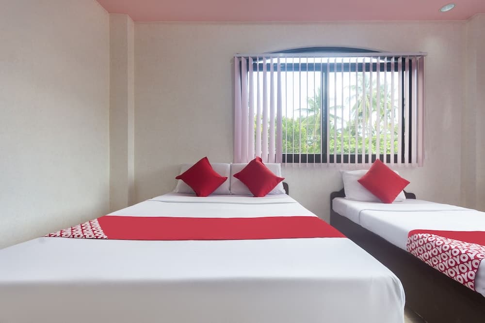 OYO 426 Coco Grove Tourist Inn