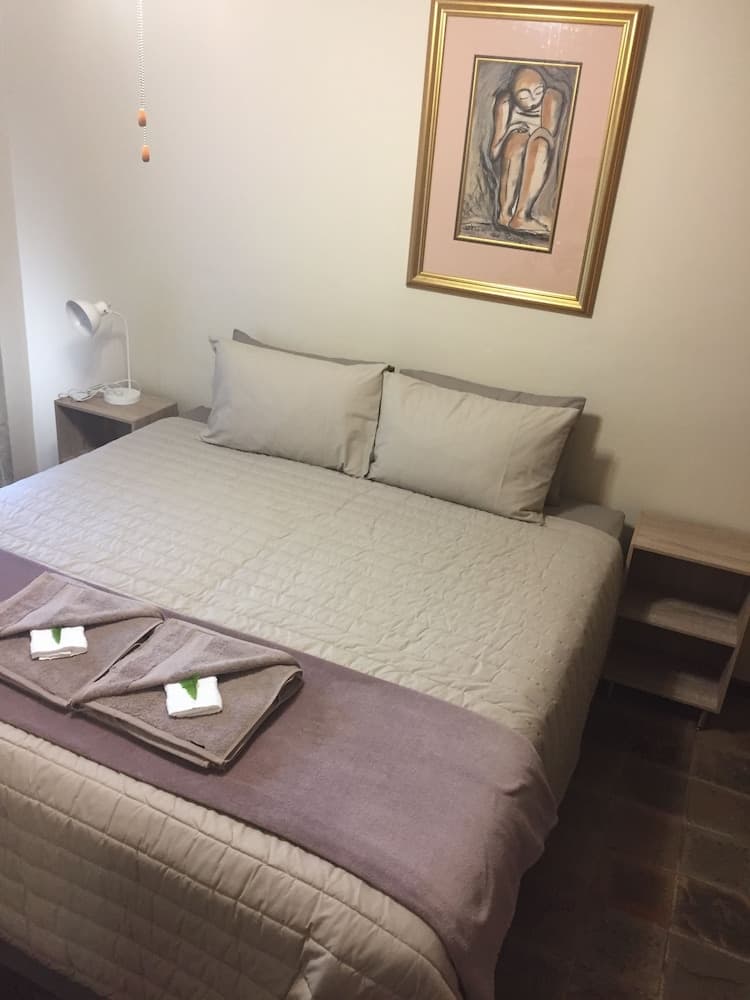 Buya Futhi Bed & Breakfast