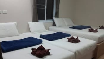 Sairee Center Guesthouse