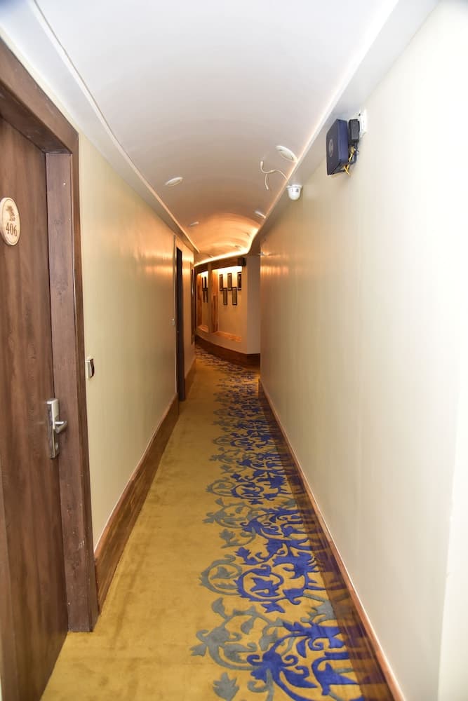 The Cedar Grand - Hotel & Spa