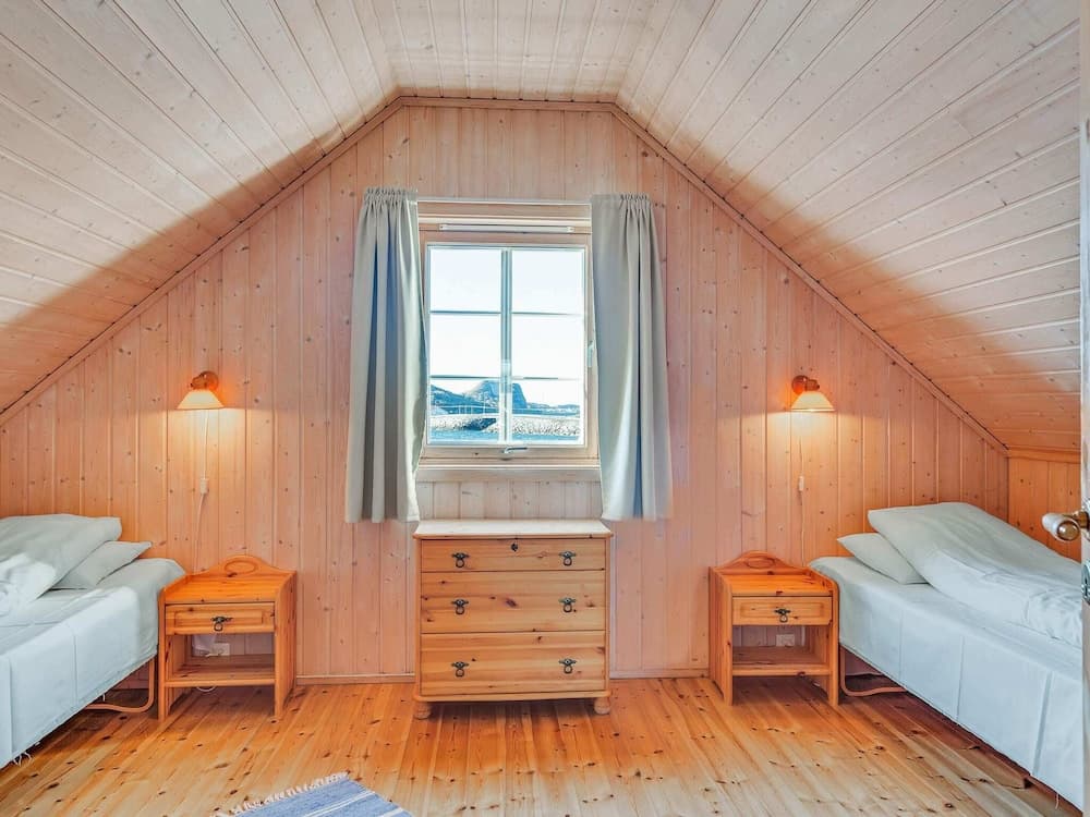 6 Person Holiday Home in Brekstad