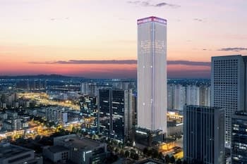 Crowne Plaza Taizhou City Center by IHG