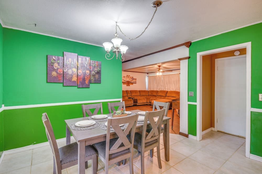 Cozy Home W/fire Pit: Drive to Palo Duro Canyon!