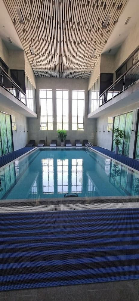 Ziyorat Luxury Hotel